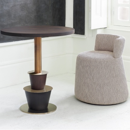 Lapa-interior_design-BULL-CHAISE-LOTO-stoll_v6