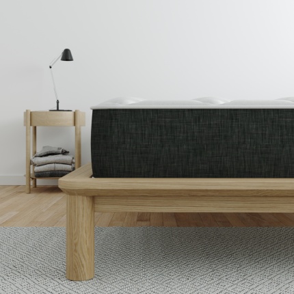 Plank-II_Lapa-Interior_Design_twist-bed-foco-colchao3
